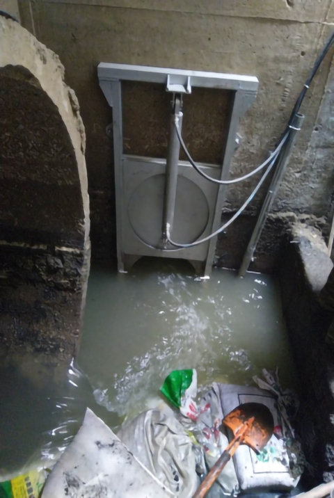 河北排口设备液动限流闸门 雨污水分流截流井设备
