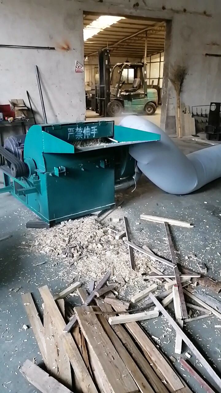 木材粉碎机，边角料粉碎机，碎草机，树皮粉碎机
