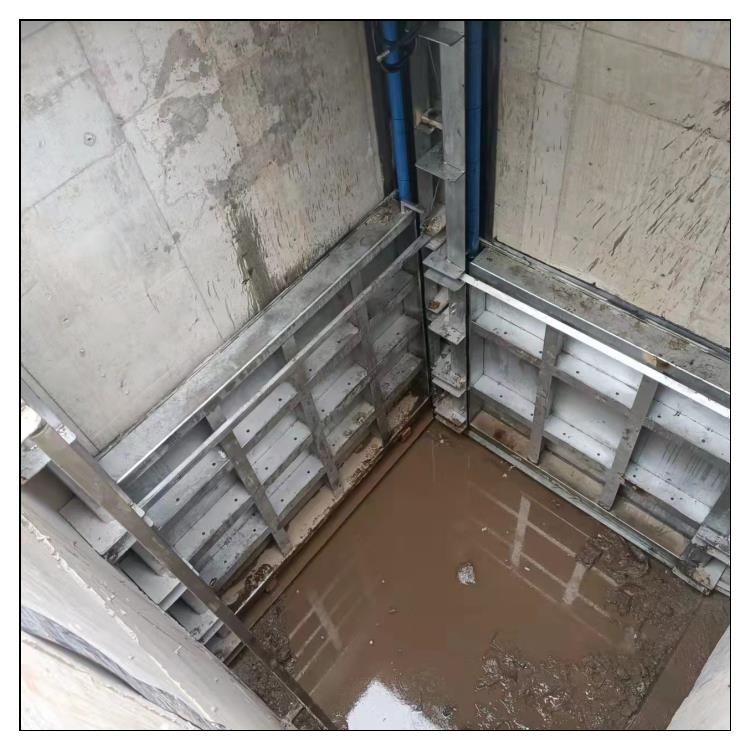 广州不锈钢闸门液压翻板闸门 雨污分流闸门 操作简单 结构紧凑