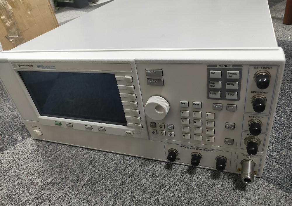 安捷伦Agilent N5221A N5242A网络分析仪/E8257C E8247C信号发生器