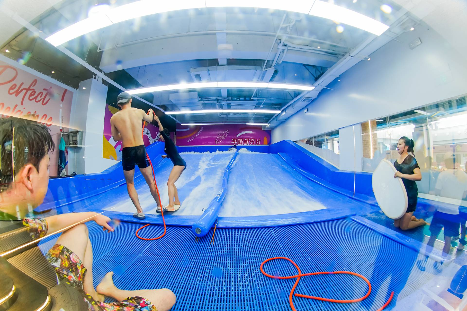 漫波模拟水上冲浪室内恒温冲浪儿童游乐设备出租出售