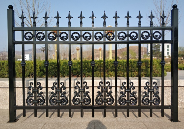 锌钢庭院围栏A蒲城工厂锌钢围栏网A小区庭院围栏网厂家