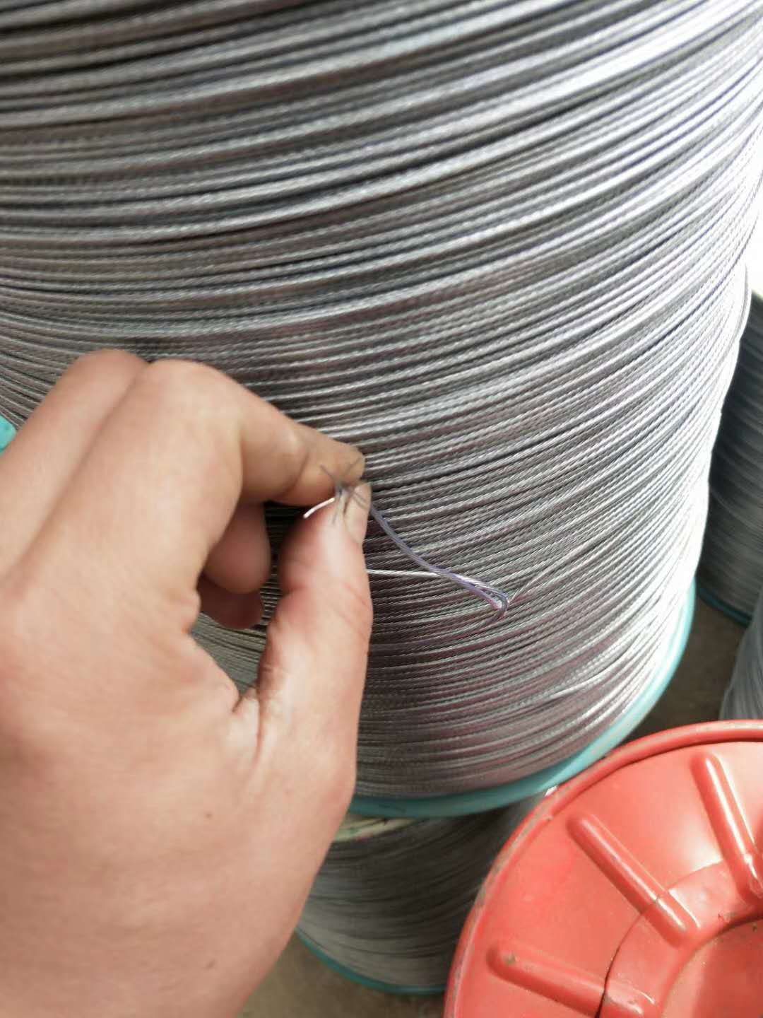 钢结构拉网**钢丝绳