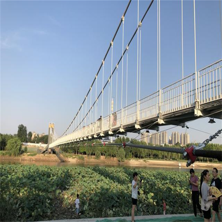 武汉景区玻璃桥安装