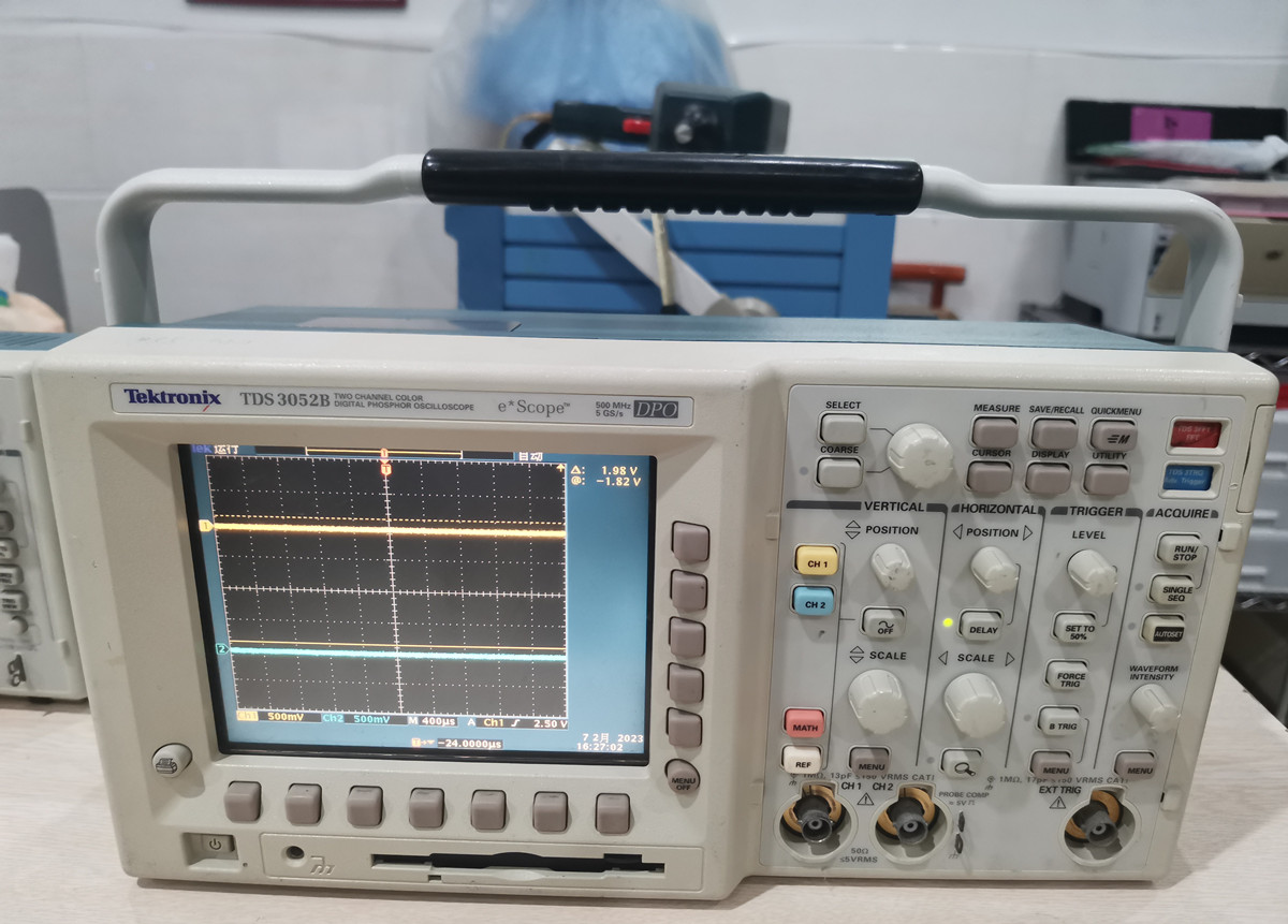 泰克TDS3052B数字示波器 500MHz示波器