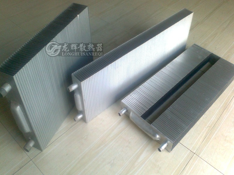 钢串片散热器暖气片_钢制闭式串片散热器GCB360-25型