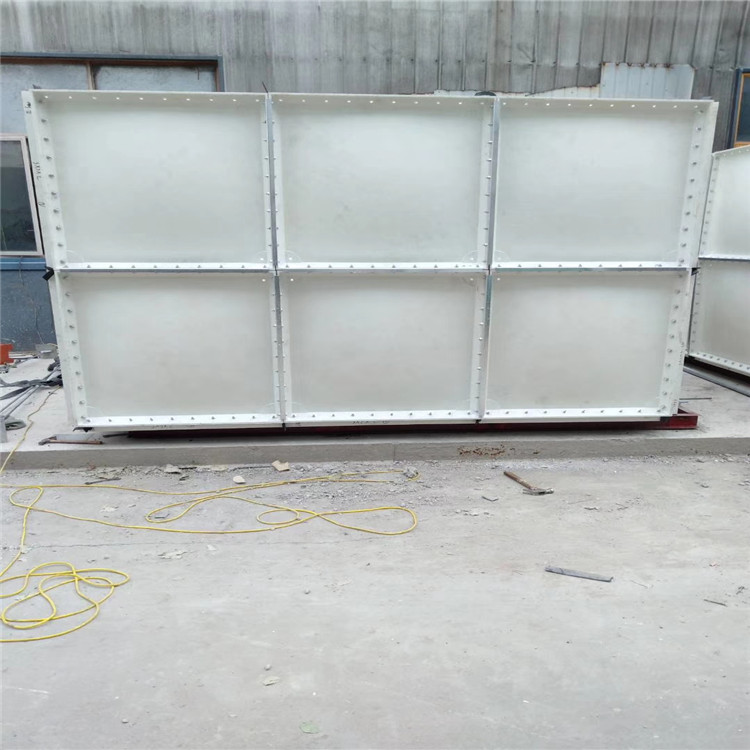 新疆地区各型号玻璃钢水箱 不锈钢 搪瓷水箱维修