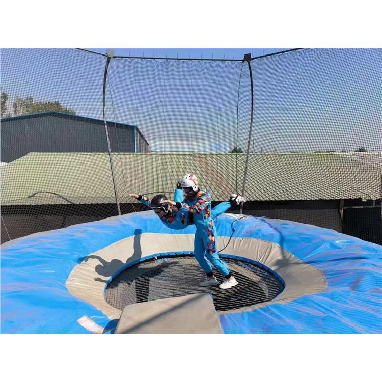 跳伞模拟器 商场引流机型 漫波游乐风洞
