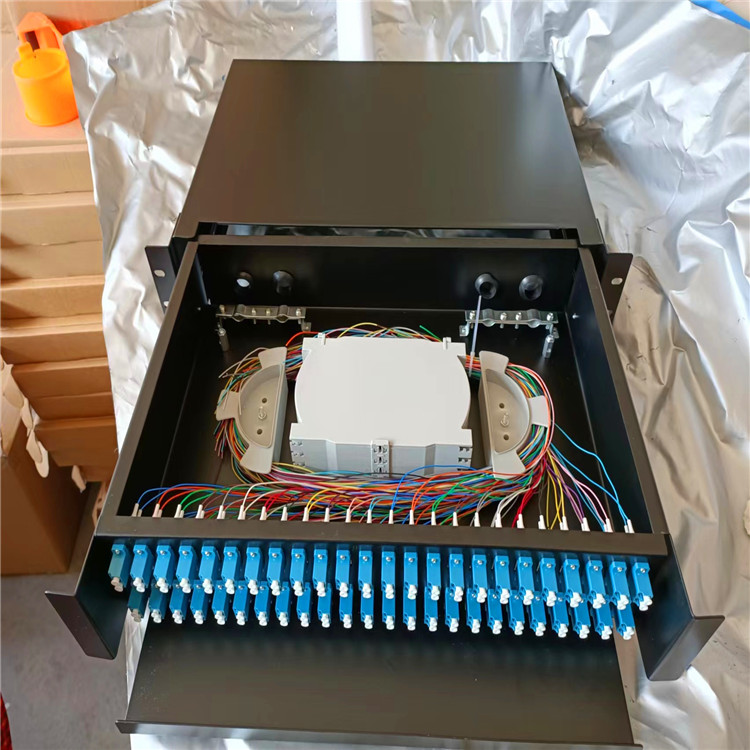 288芯抽拉式光纤配线架使用方法