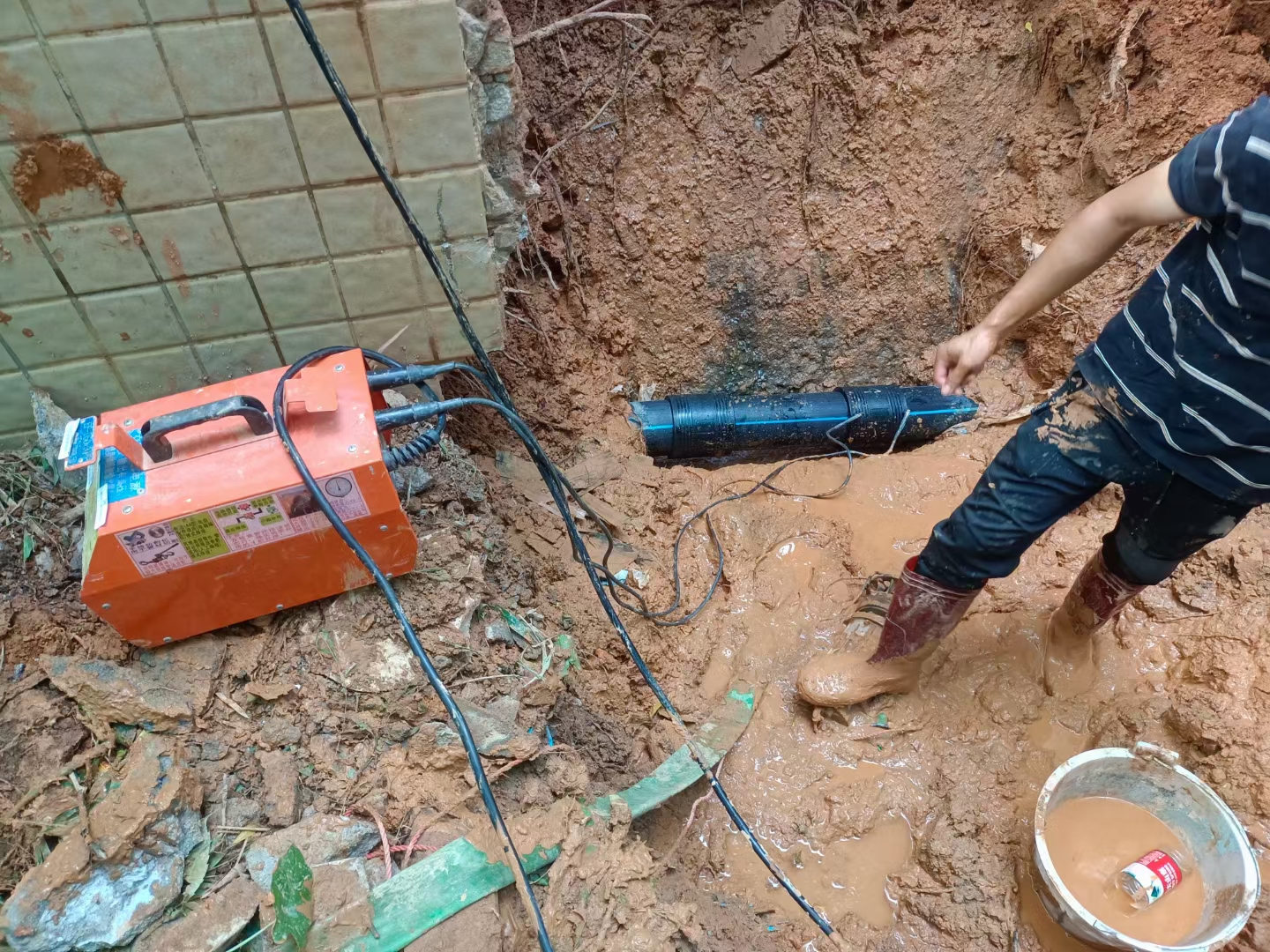 广州自来水管漏水探测漏点，水管漏水查漏价格，消防管道渗漏检测