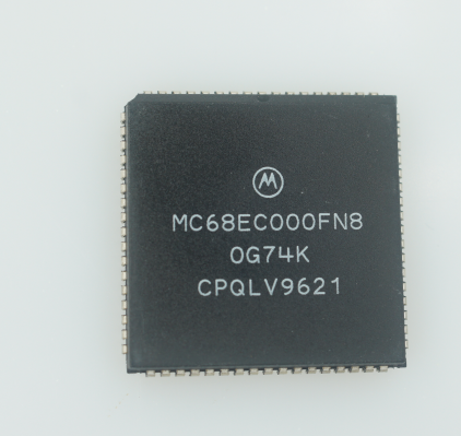 MC68EC000FN8 全新原装 PLCC68 微控制器IC