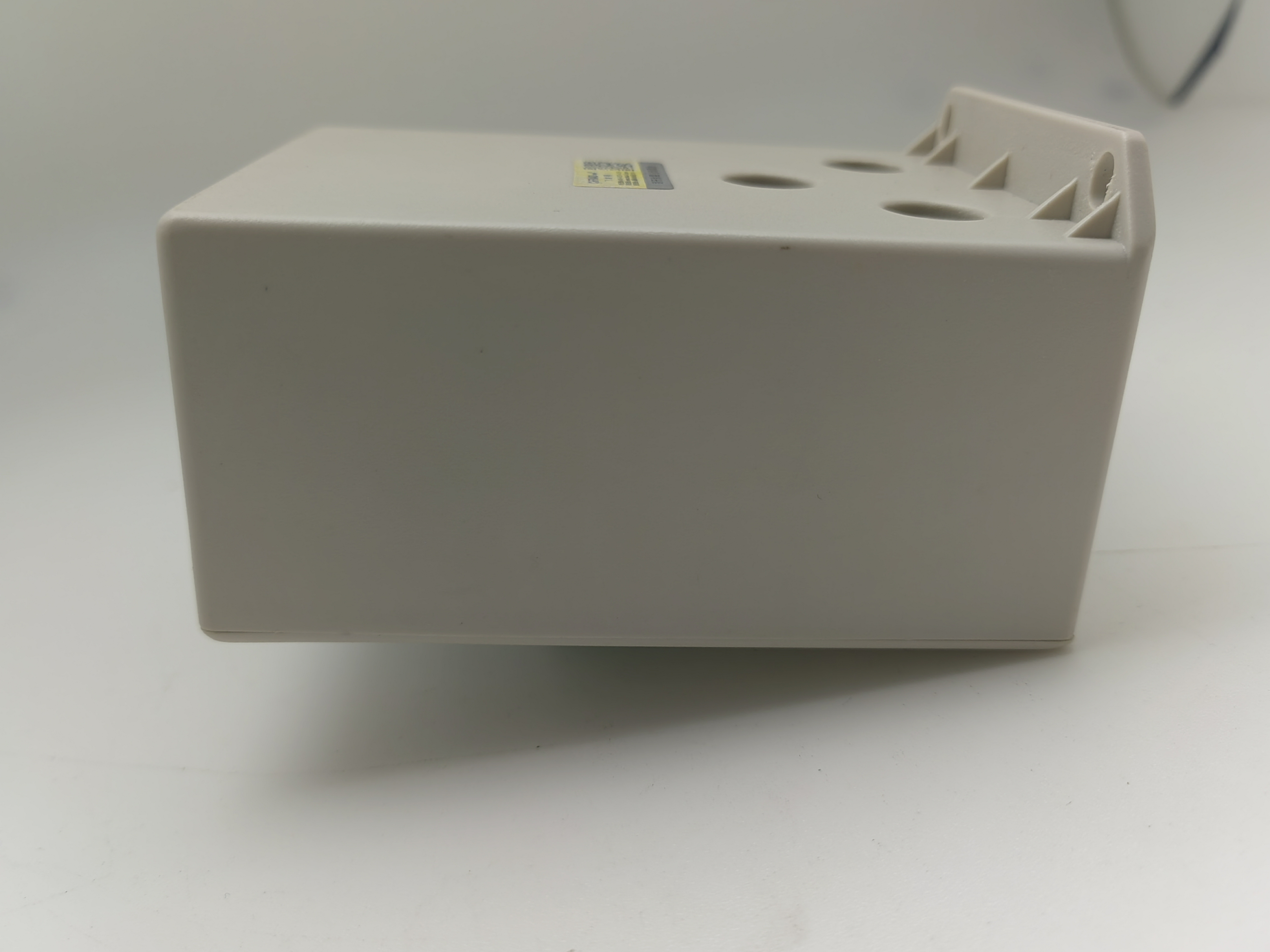 飛納得NYF-FO-3GH智能電機保護裝置斷相繼電器堵轉(zhuǎn)保護器