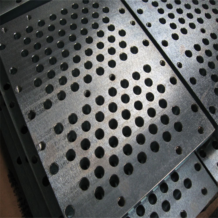 河北冲孔板厂家供应山东镀锌板多孔板济南镀锌板圆孔网