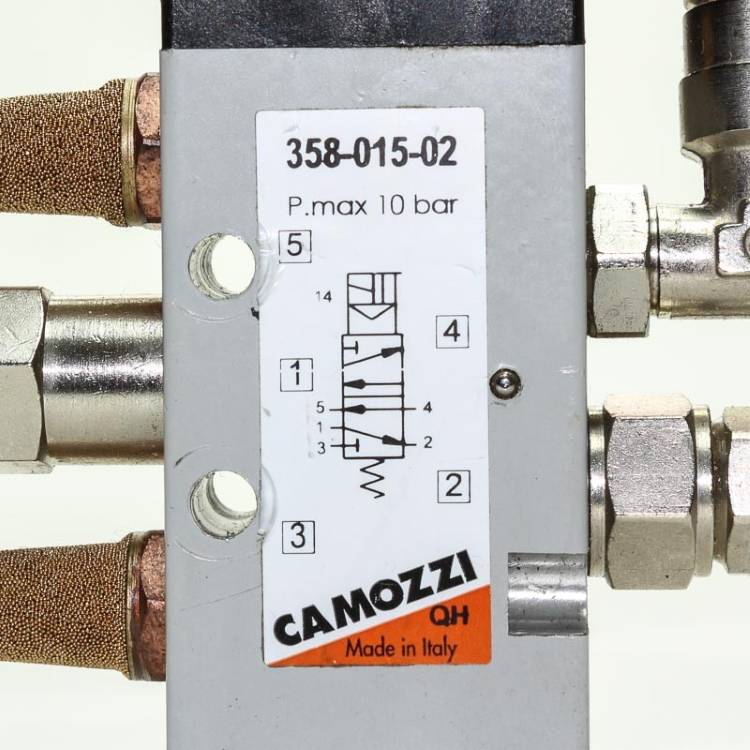 进口意大利CAMOZZI电磁阀 减压阀 磁性开关 康茂胜电磁阀 U77