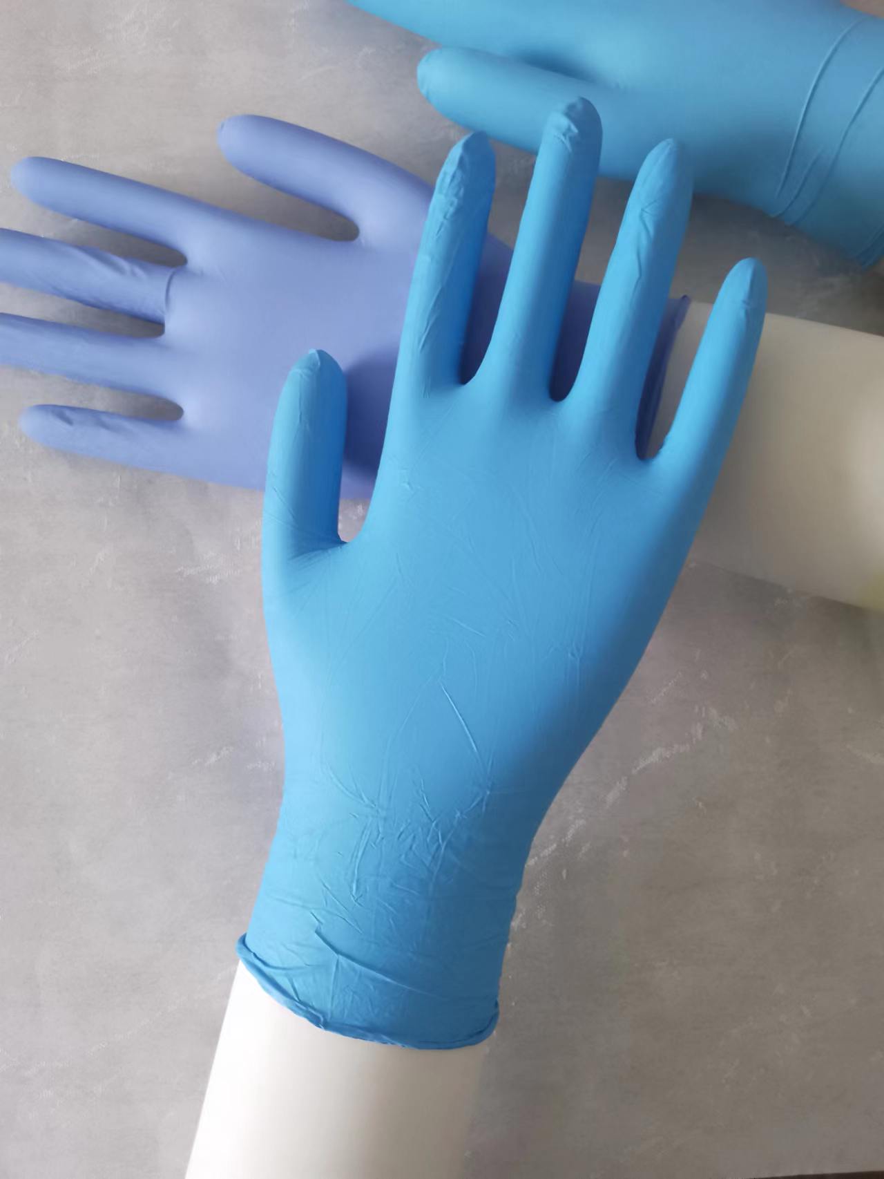 乳胶和丁腈手套哪个耐用?丁腈手套和乳胶手套哪个好?
