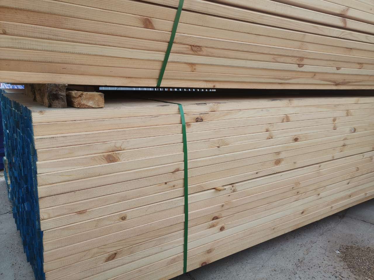 木方条 建筑施工木方 防腐防蛀耐磨 尺寸标准 四面见线率高