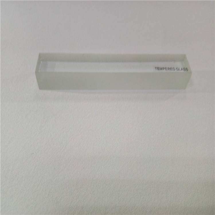 专业生产定制CNC异形打孔面板钢化玻璃 **白高透耐高温防爆玻璃