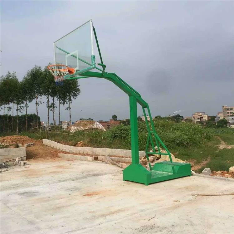 藤县社区健身路径定做_几多钱_钢化玻璃篮球架