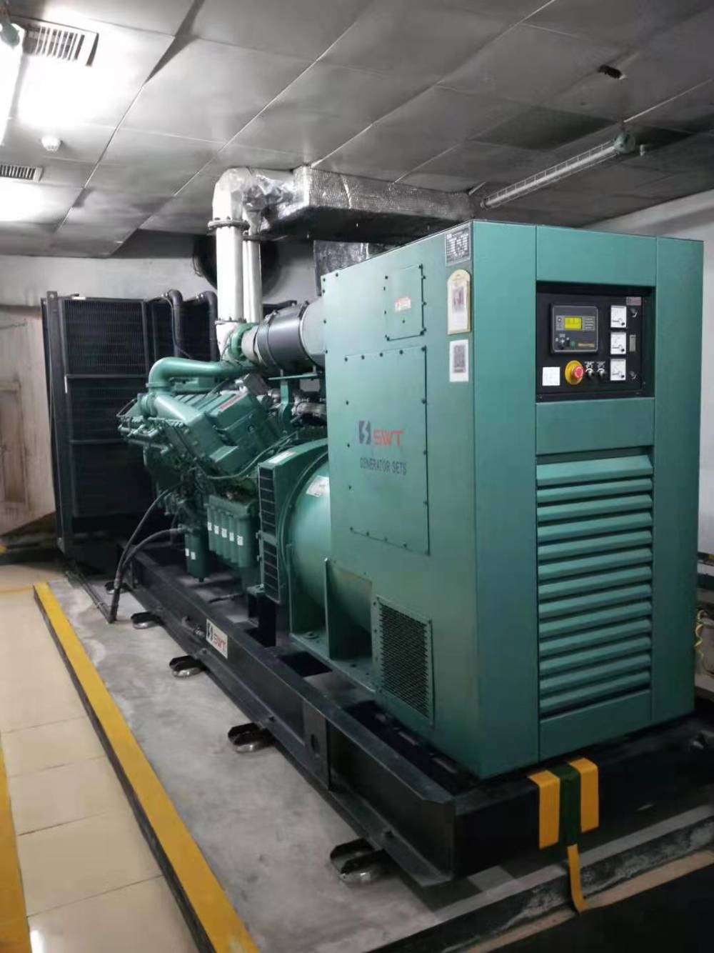 福建永安800KW重康发电机组KTA38系列 可定制大型集装箱式防音环保发电机组