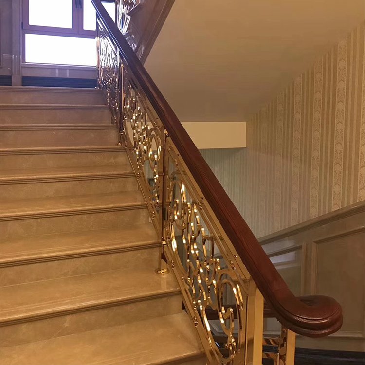 欧式洋房定制镜面K金电镀铝铜楼梯扶手阳台装饰