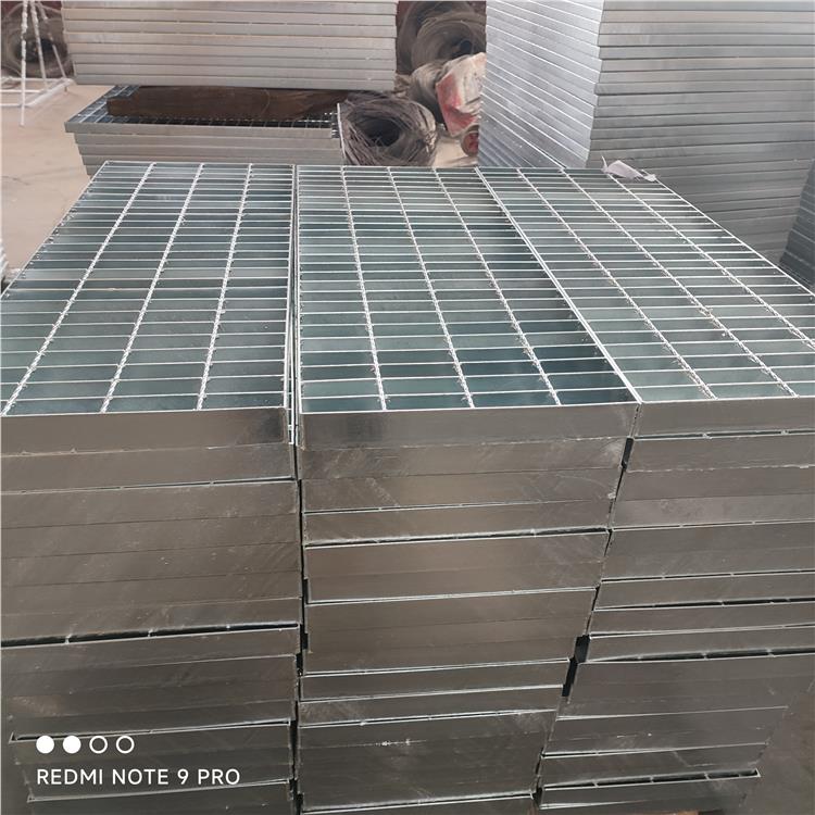 化工厂平台防滑钢格板-徐州钢格板生产厂家