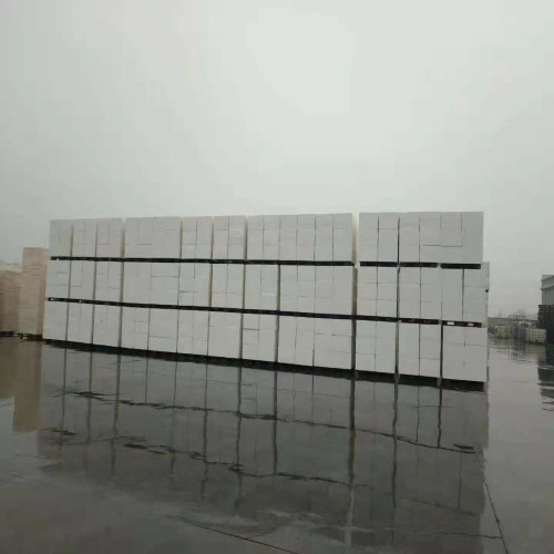 东营市聚合聚苯板 渗透板 硅质板