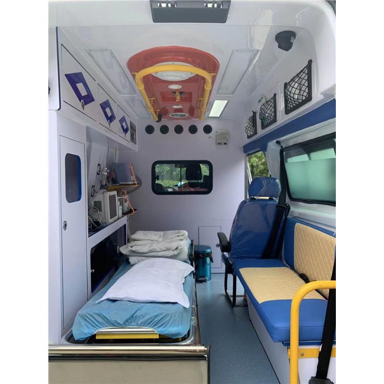 东海县私人救护车出租价格 配有设备