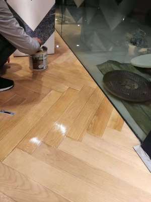 重庆pvc地胶地板翻新-水泥地自流平施工价格-椿艺贸易