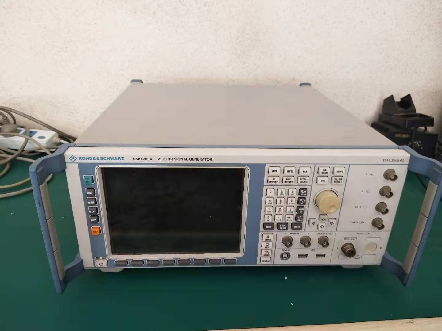 罗德与施瓦茨R&S SMU200A信号发生器
