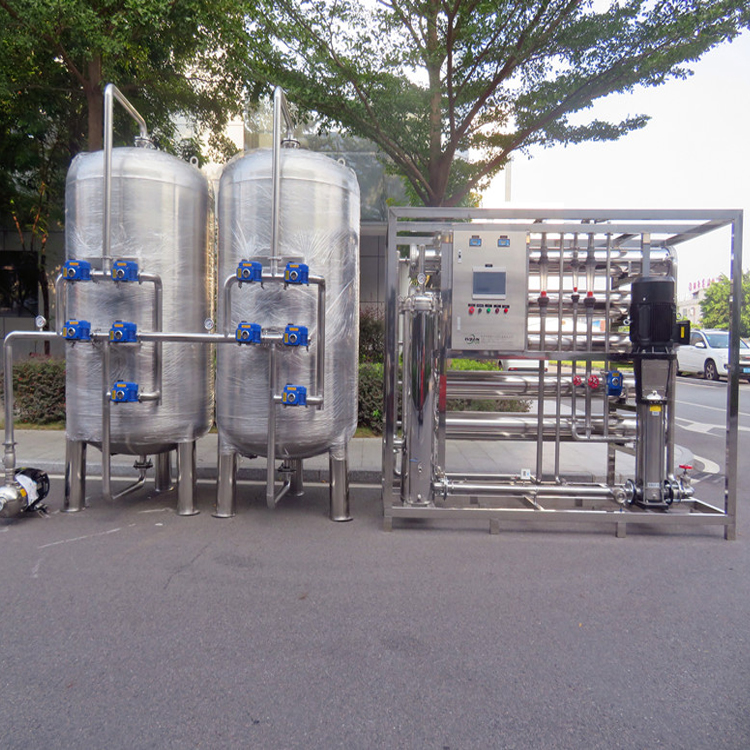 云南饮料厂纯净水设备，云南反渗透设备维护
