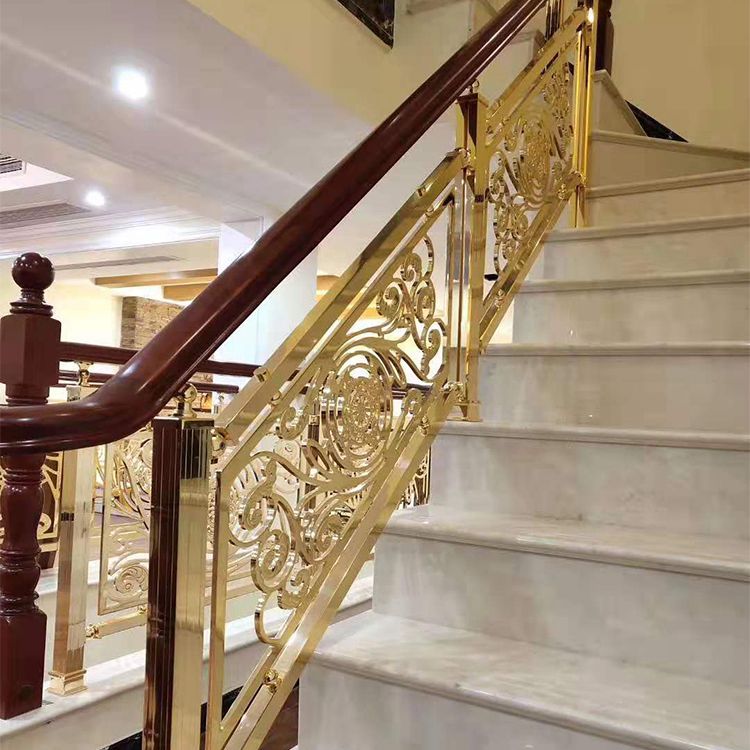 美式轻奢黄铜精雕平台楼梯客厅护栏 铝艺阳台装饰