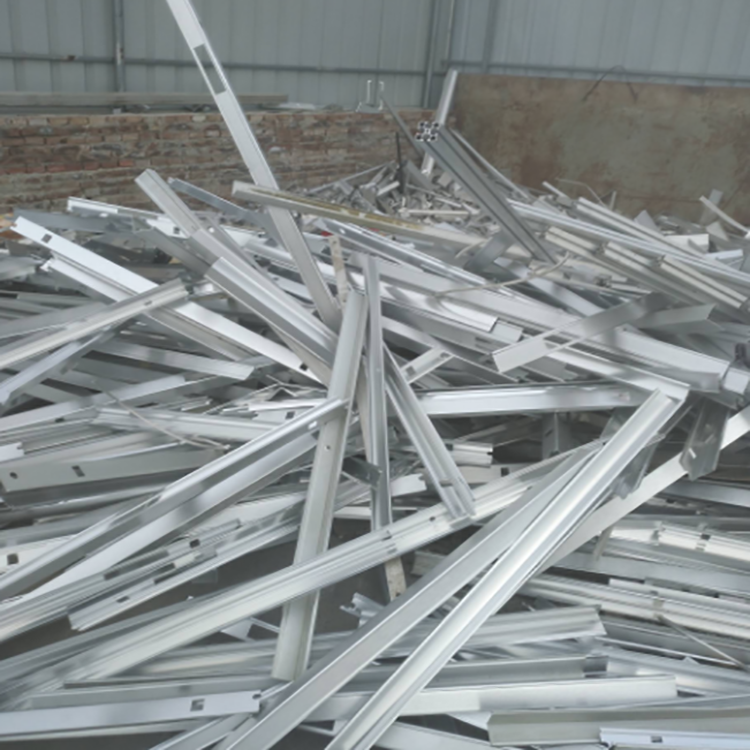 天河铝型材回收值得信赖 铝型材回收多少钱一吨