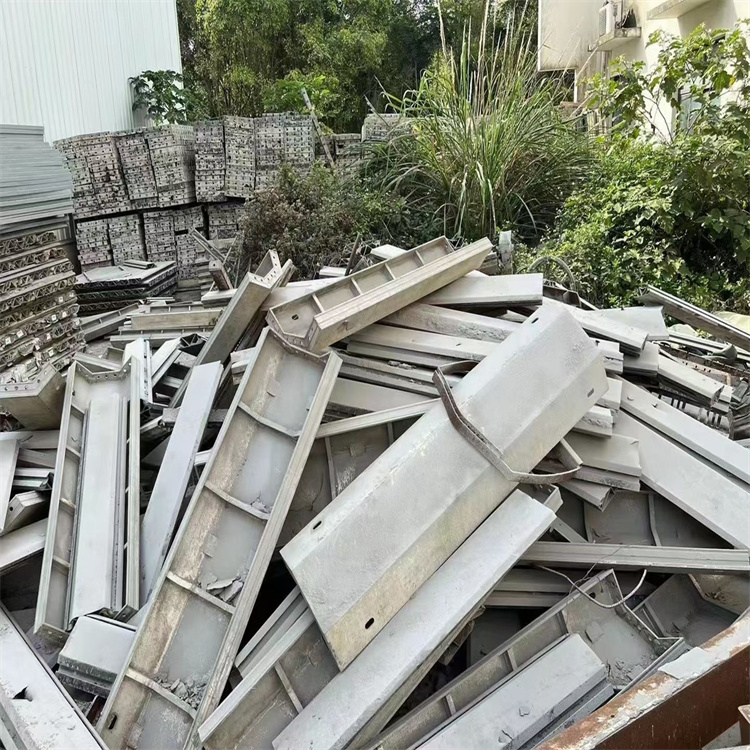 广州萝岗钢结构回收废旧收购 钢结构回收多少钱一吨