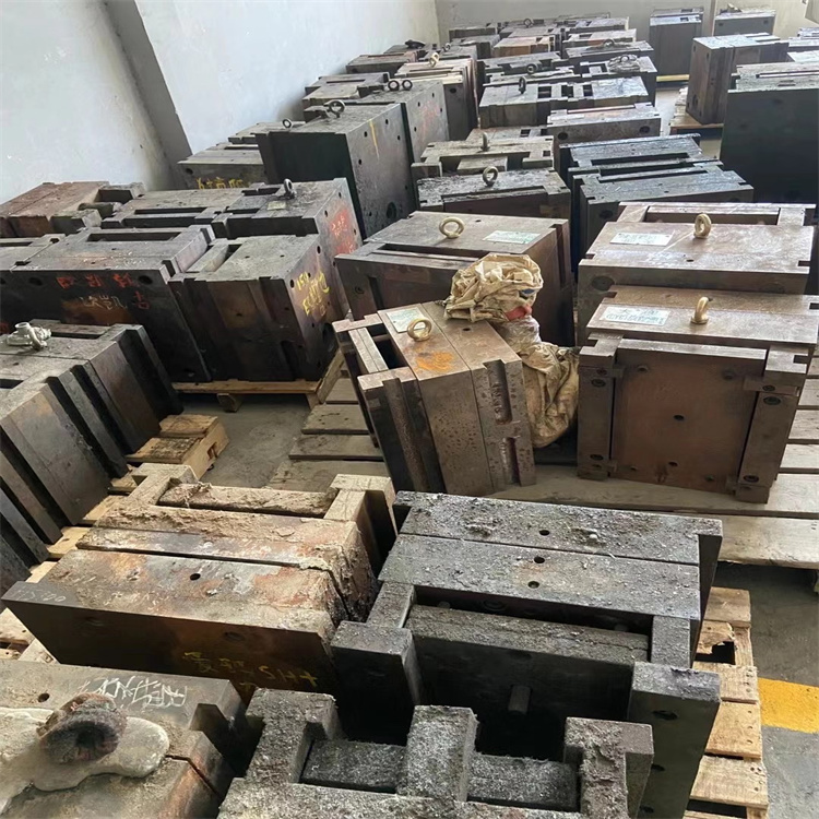 广州白云区机械废铁回收24小时服务-机械废铁回收多少钱一吨