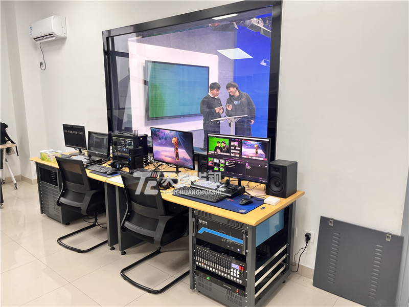 校园电视台搭建方案 虚拟演播室设备清单