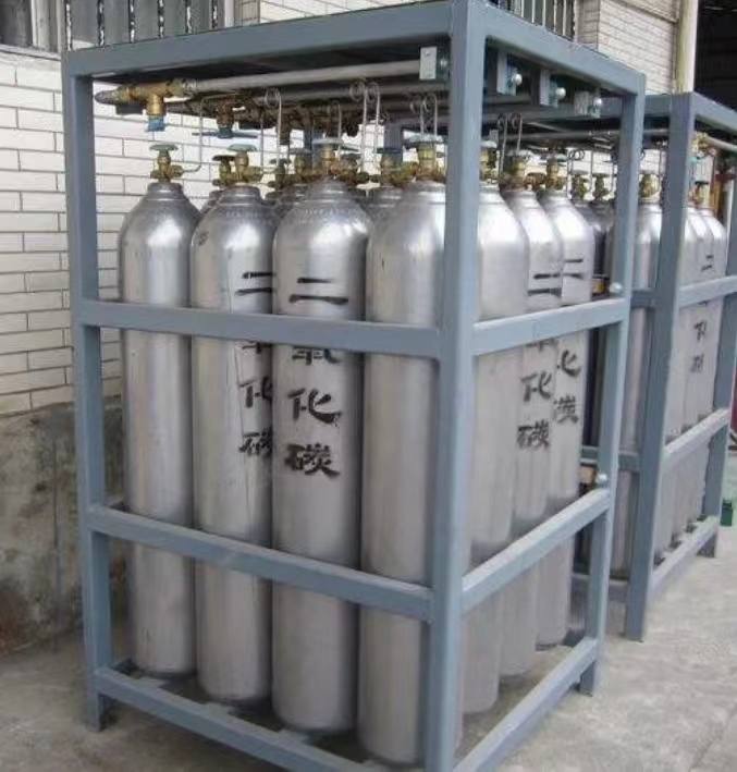 固体二氧化碳俗称干冰 深圳东莞广州工业气体厂家直供