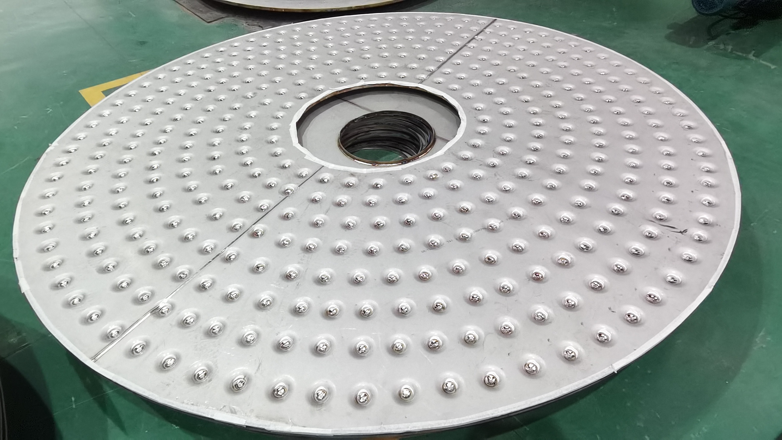 纯钛干燥盘专业生产制造厂家，钛合金干燥盘专业生产厂家
