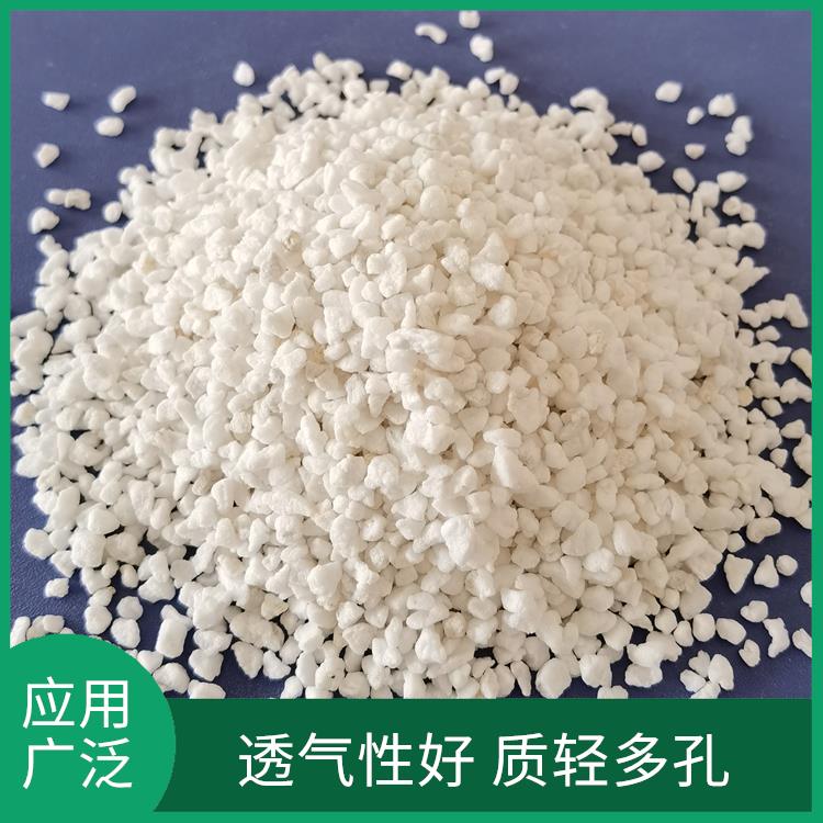 珍珠岩生产厂家 表面多孔 吸附性好 稳定性好 保水透气