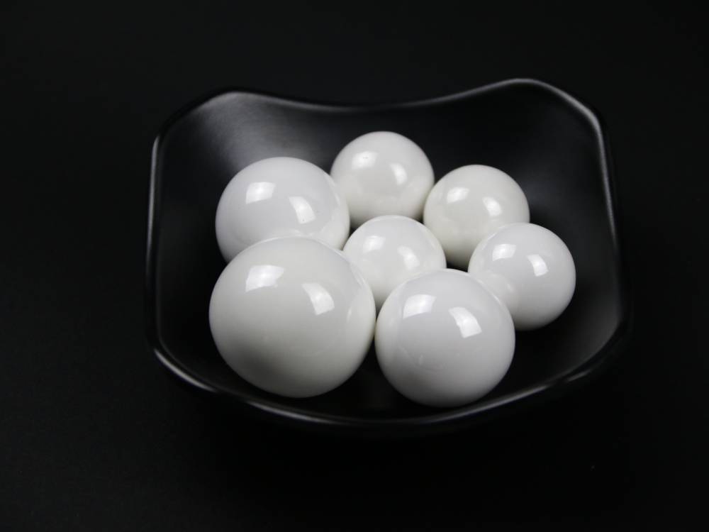 白色陶瓷研磨珠 砂磨机球 氧化陶瓷球