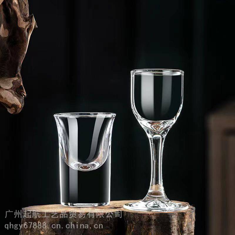 烈酒杯酒盅玻璃白酒杯套装分酒器小号小酒杯一口杯中式饭店用家用