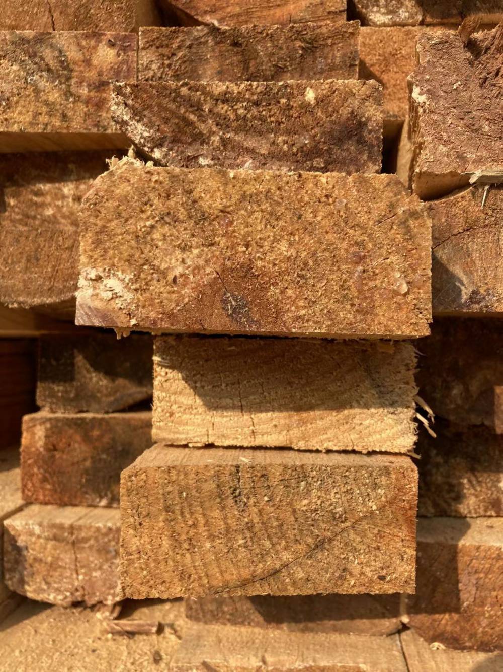 建筑木方 闽汾工程使用木板材 木质硬不开裂按需定尺