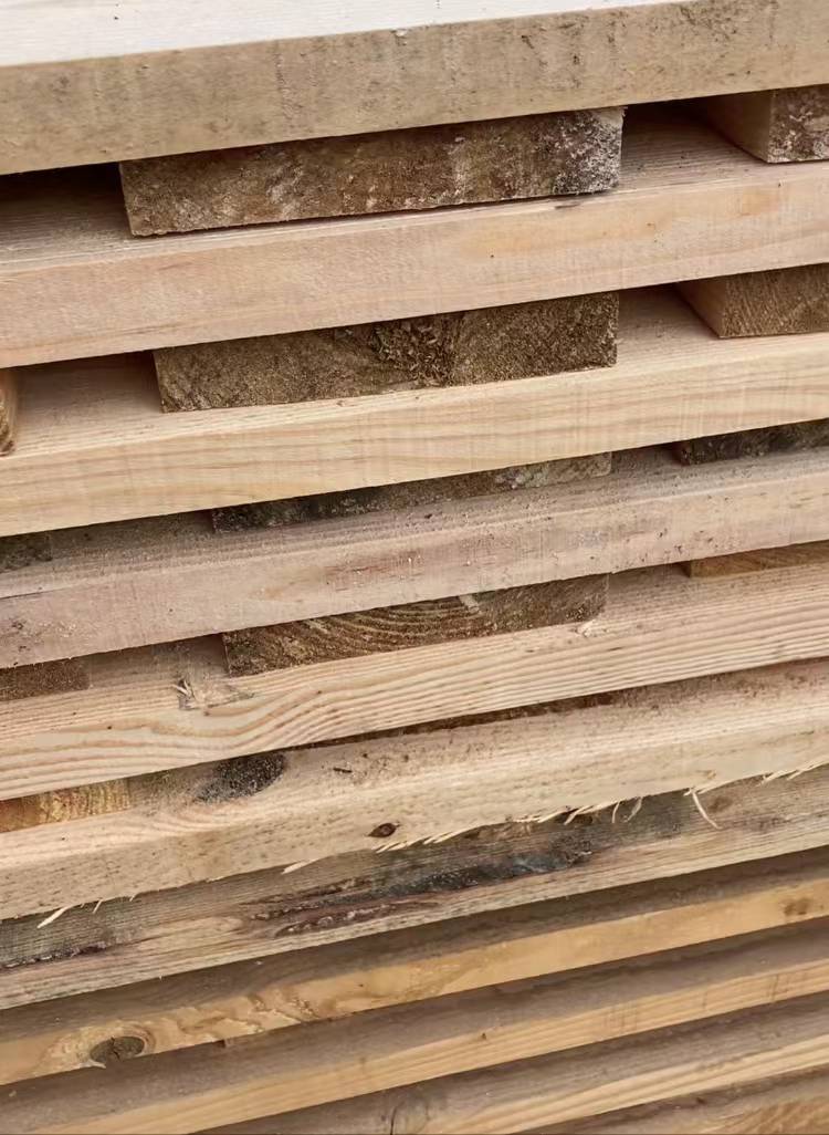 建筑木方批发 4*8建筑木方 6米4米木跳板 纹路顺直耐用