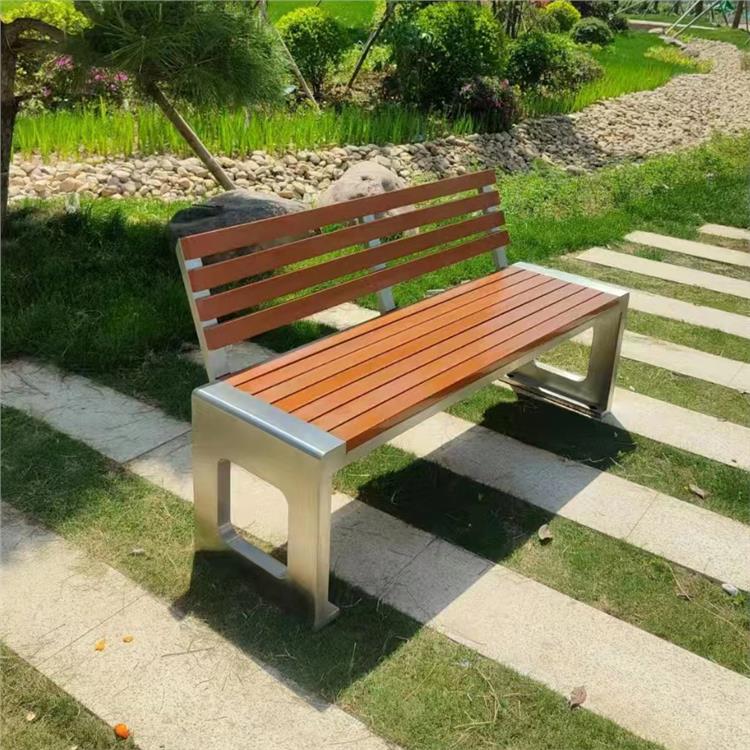 木制异型椅 郑州异型公园椅生产厂家 规格多样