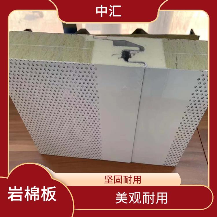 河北聚氨酯屋面板价格 不易变形 坚固耐用