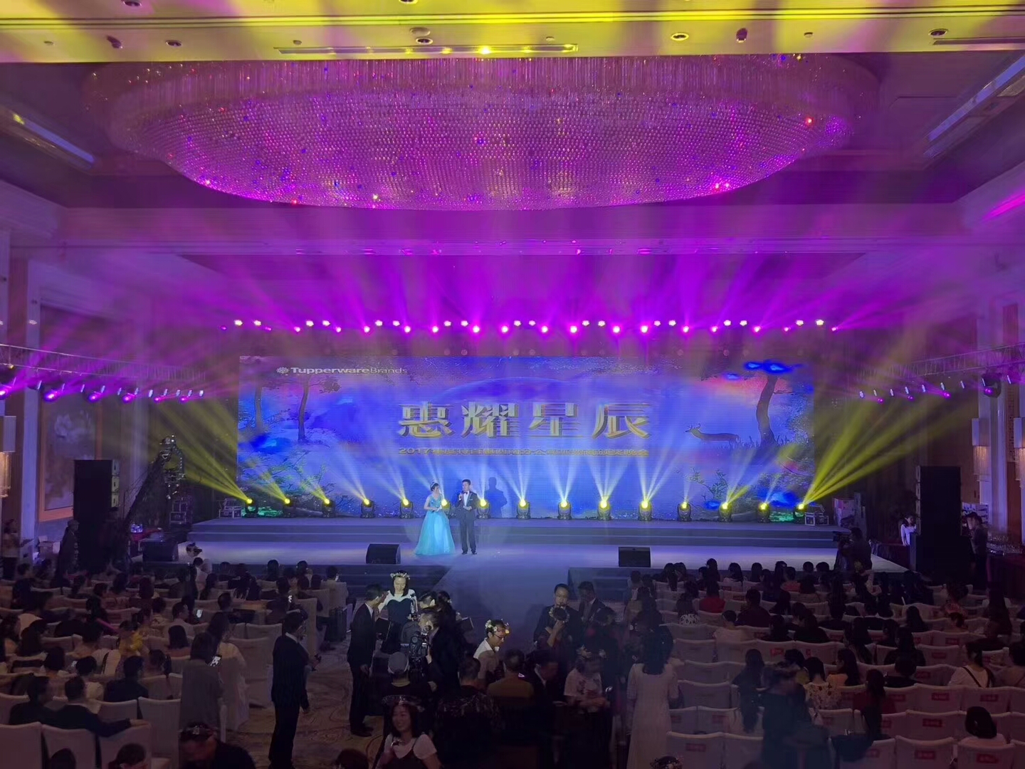 桌椅帐篷租赁电话|昆明舞台灯光租赁|元旦晚会舞台搭建公司