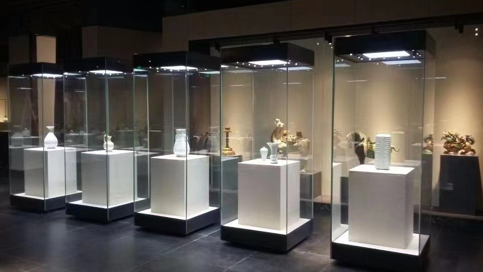 博物馆展示柜古董陈列柜液压柜子文献资料玻璃企业展厅展览柜