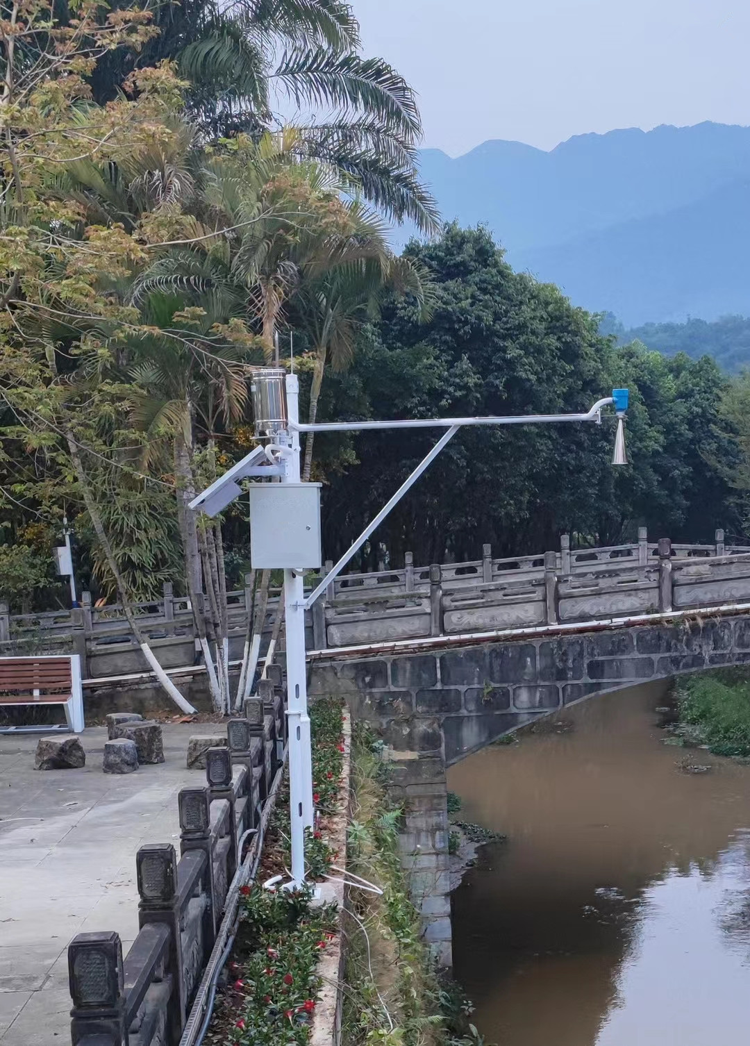 广州河道一体化水文监测站-超声波水位雨量自动监测系统