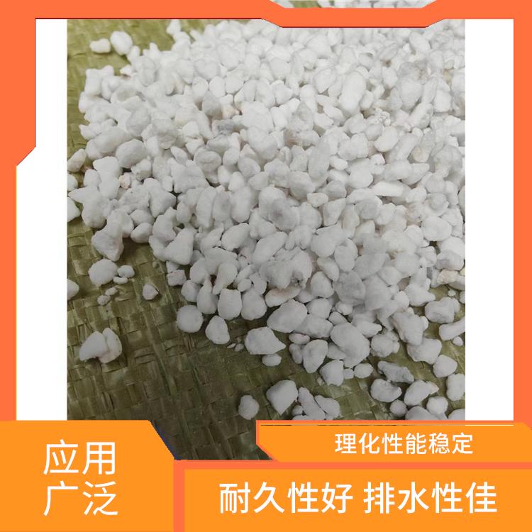 球型釉化珍珠岩 吸水能力强 良好的粘结力和剪切力