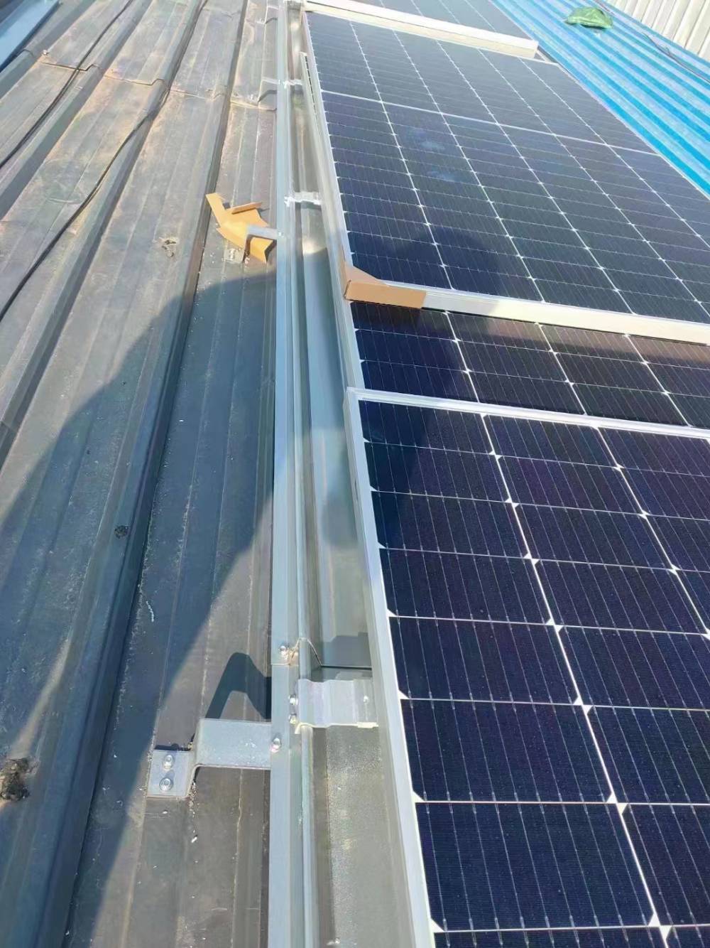 福州市安装太阳能光伏板用阳光房镀锌镁铝水槽方管支架