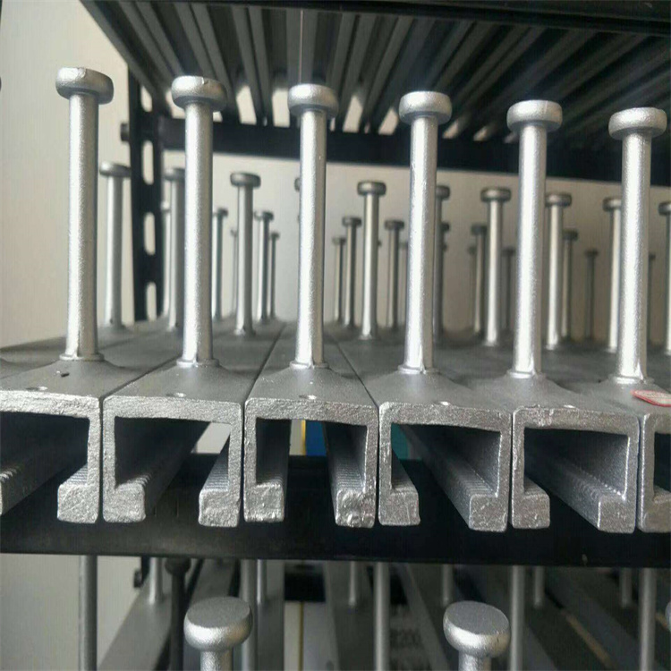 C型钢预埋件规格